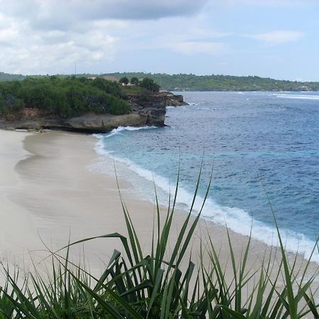 Titi Hostel Lembongan Esterno foto