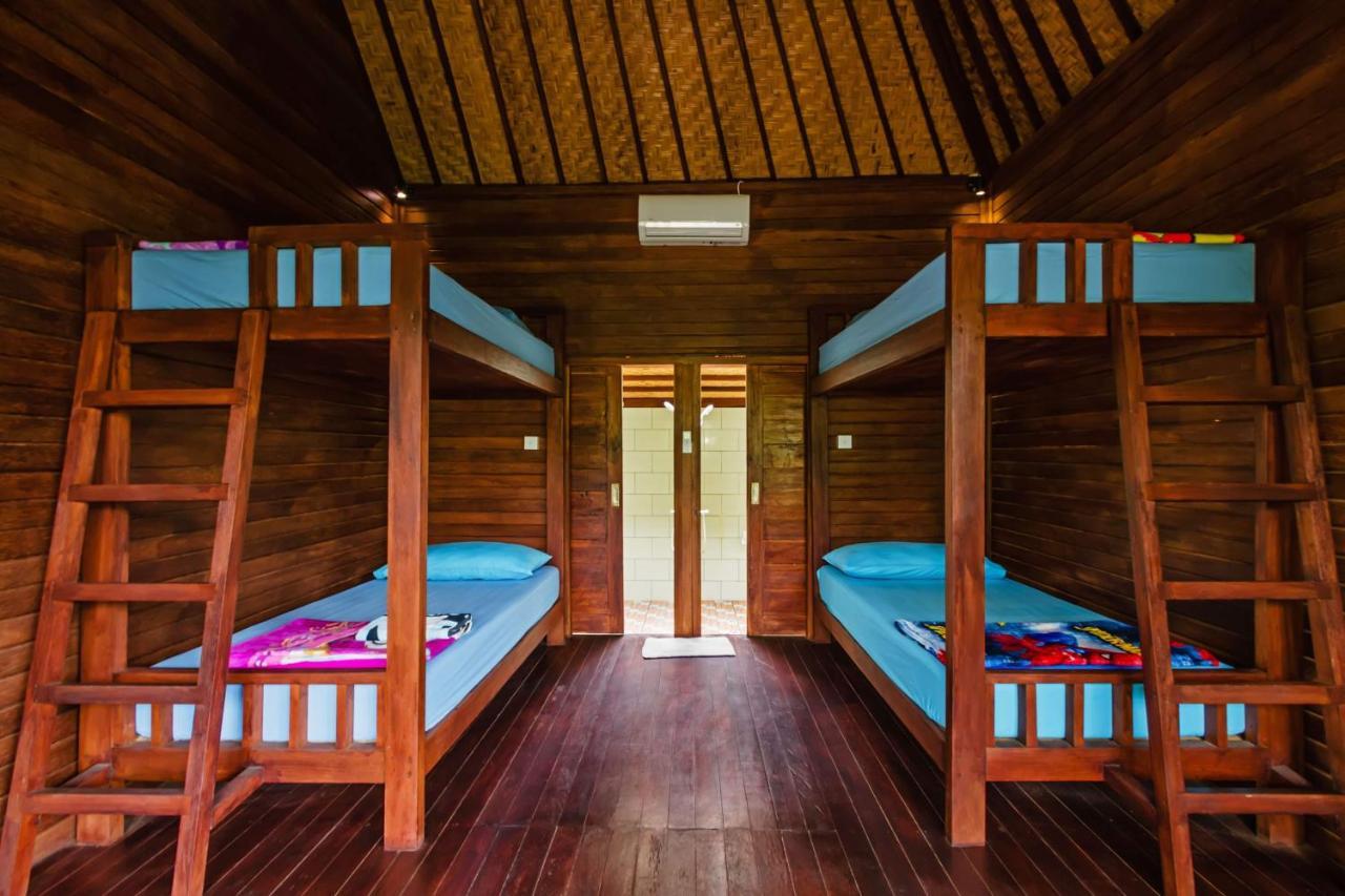 Titi Hostel Lembongan Esterno foto