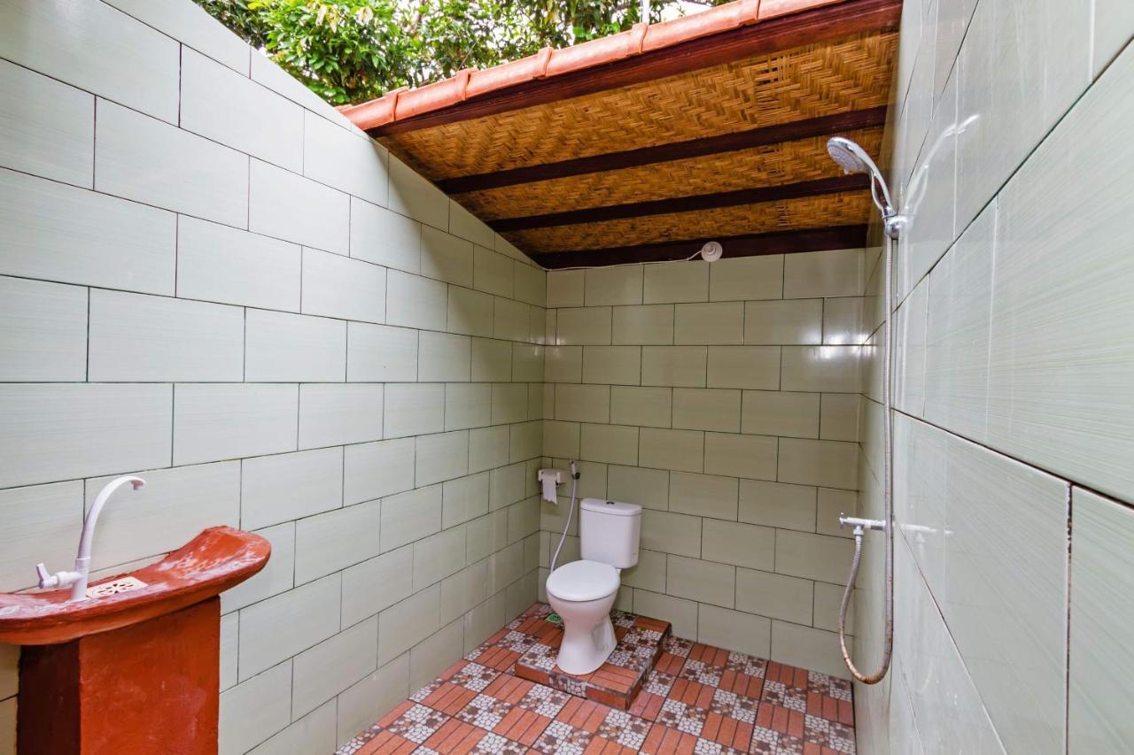 Titi Hostel Lembongan Esterno foto