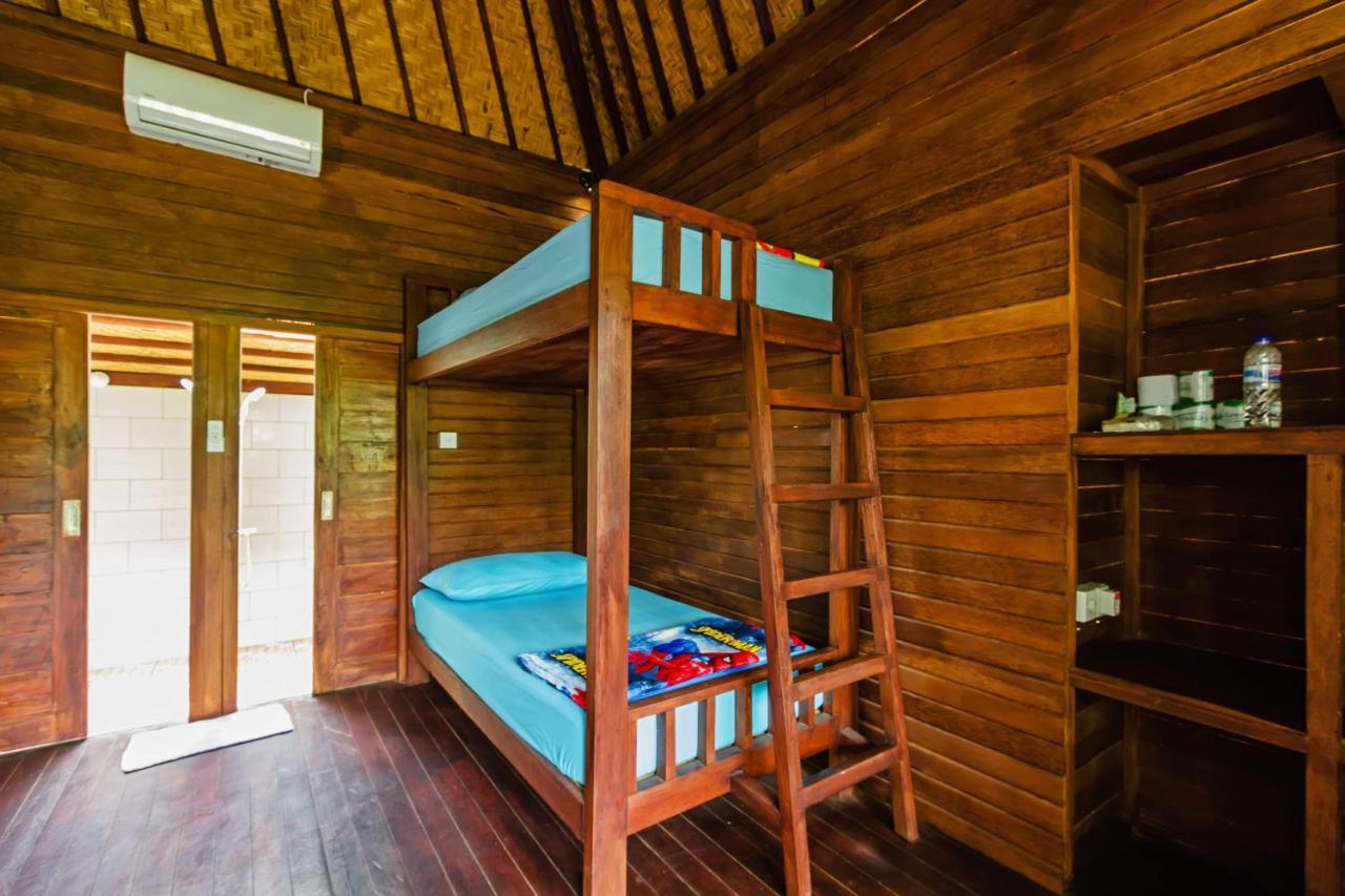 Titi Hostel Lembongan Esterno foto