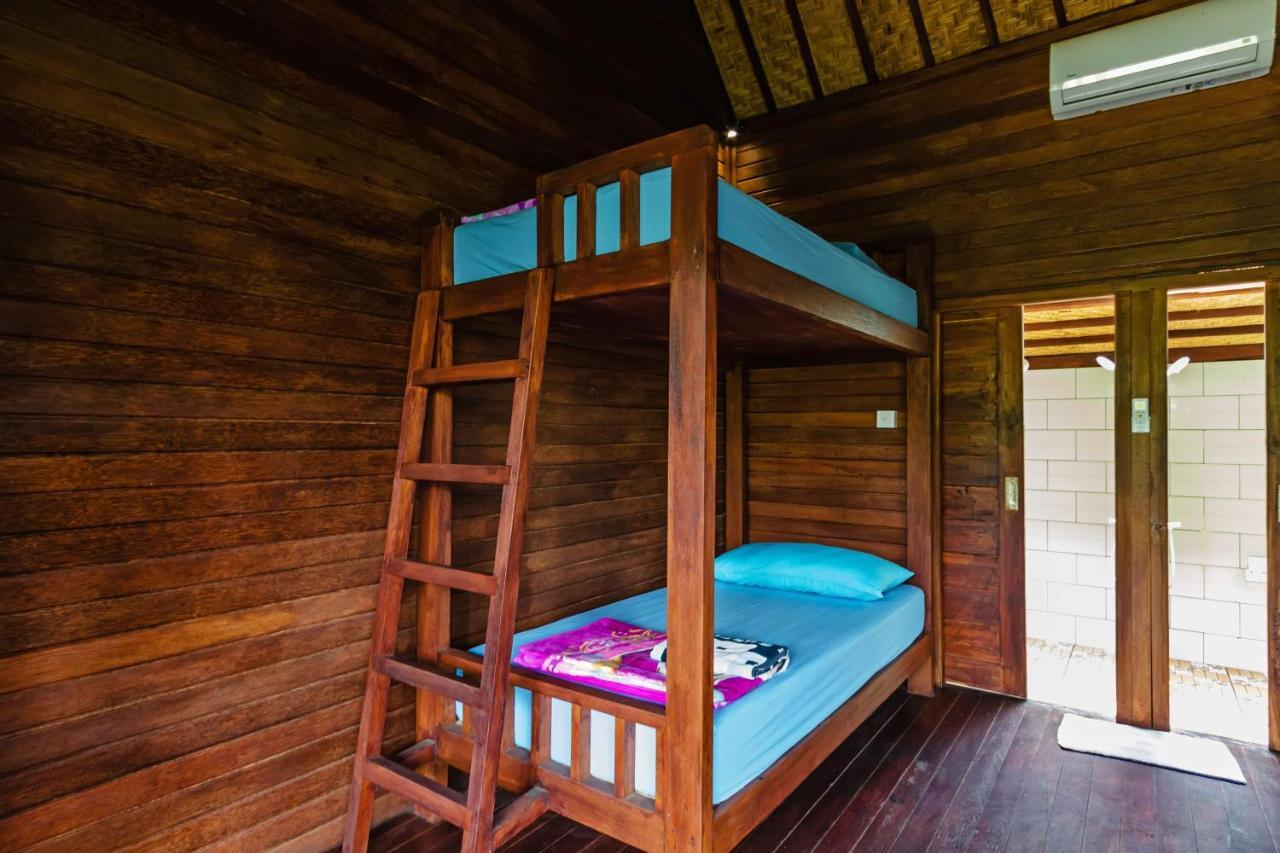 Titi Hostel Lembongan Esterno foto